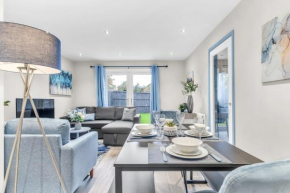 MK 2-Bedroom Contractor's Gem, 5 beds, sleeps 6, free parking